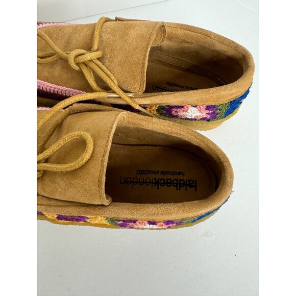 Tan Moccasins with Colorful Accents - Picture 6 of 7